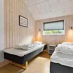 Dom wakacyjny Amazing In With Sauna Glesborg